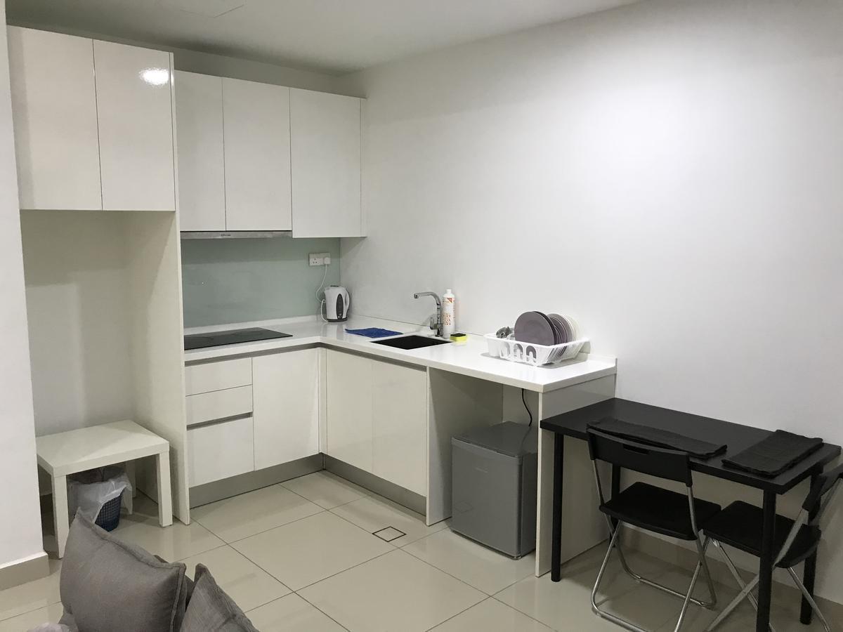 Tropez @danga Bay Studio Apartment *